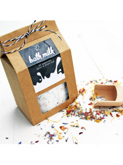 Veganes Milchbad mit Kokosmilch Blüten & feinem Duft