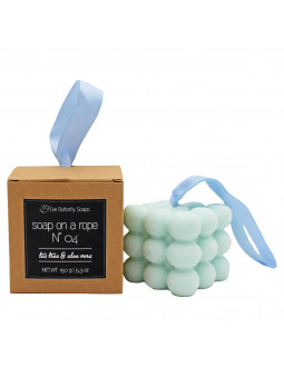 Massageseife mit dem Duft nach Teebaumöl